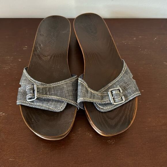 Dr. Scholl's | Blue Denim/Chambray Adjustable Strap Wooden Clogs Size 11 - Picture 1 of 7